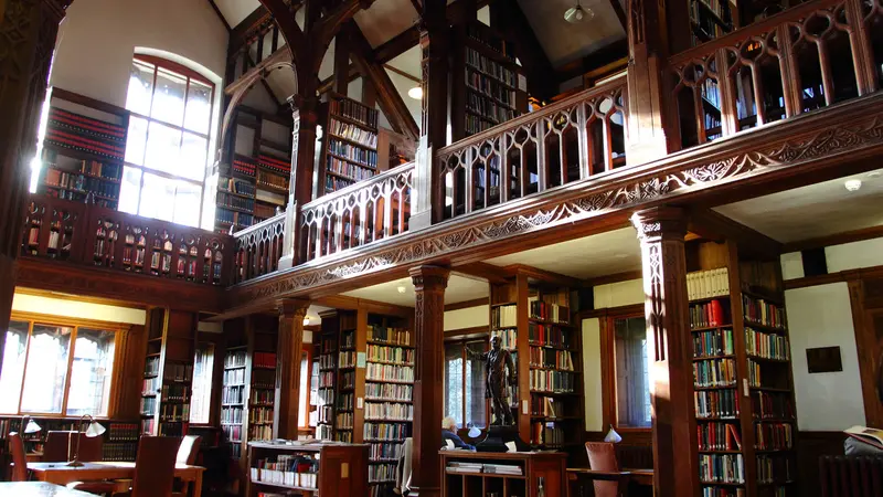 Gladstone's Library | DONATE